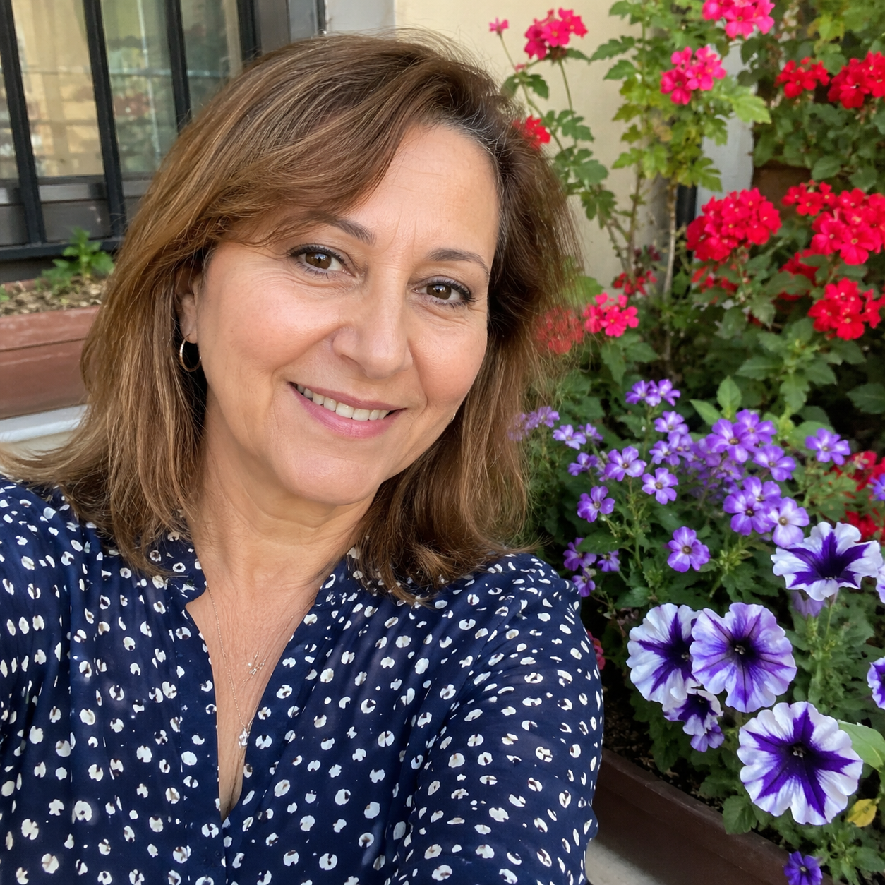 <em>Clara Mejía R.</em>